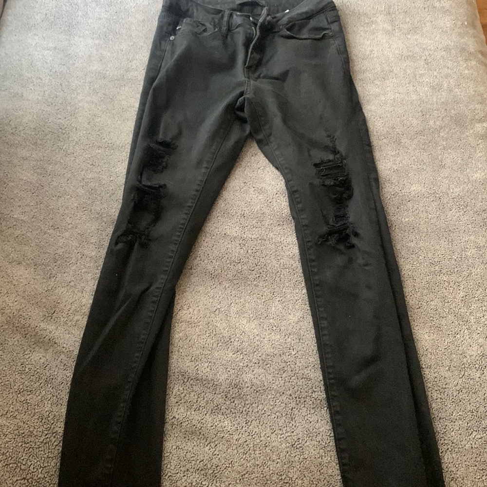 Black ripped skinny kancan jeans